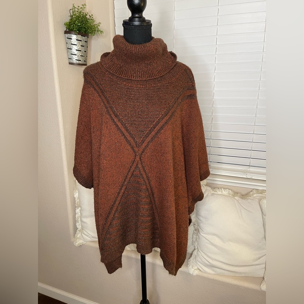 Mossimo Supply Co. Oversized Rust Turtleneck Sweater Poncho